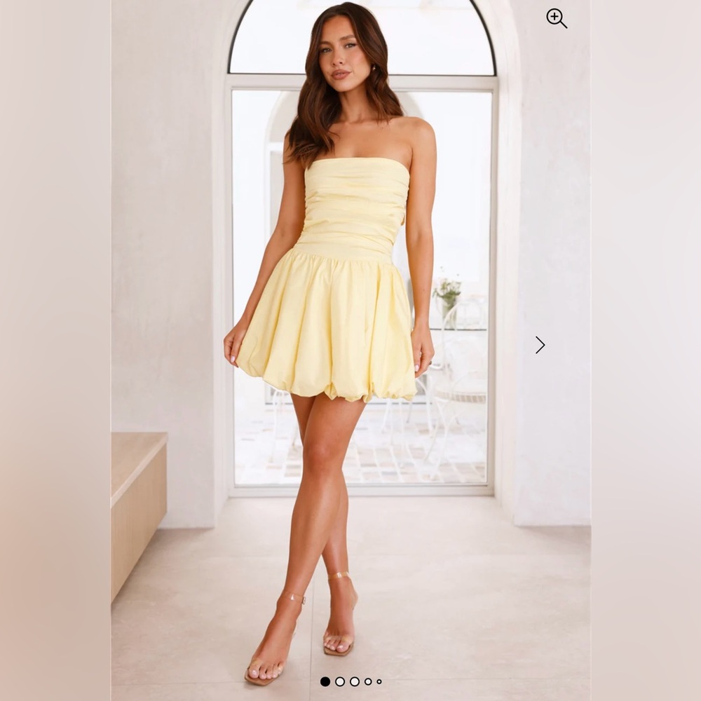 NWT HELLO MOLLY UPON A CLOUD YELLOW STRAPLESS MINI DRESS SIZE L SOLD OUT ONLINE